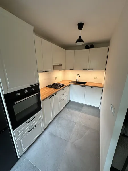 Wohnen in Karlshorst: 2-Zimmer-Wohnung mit Balkon — photo 1
